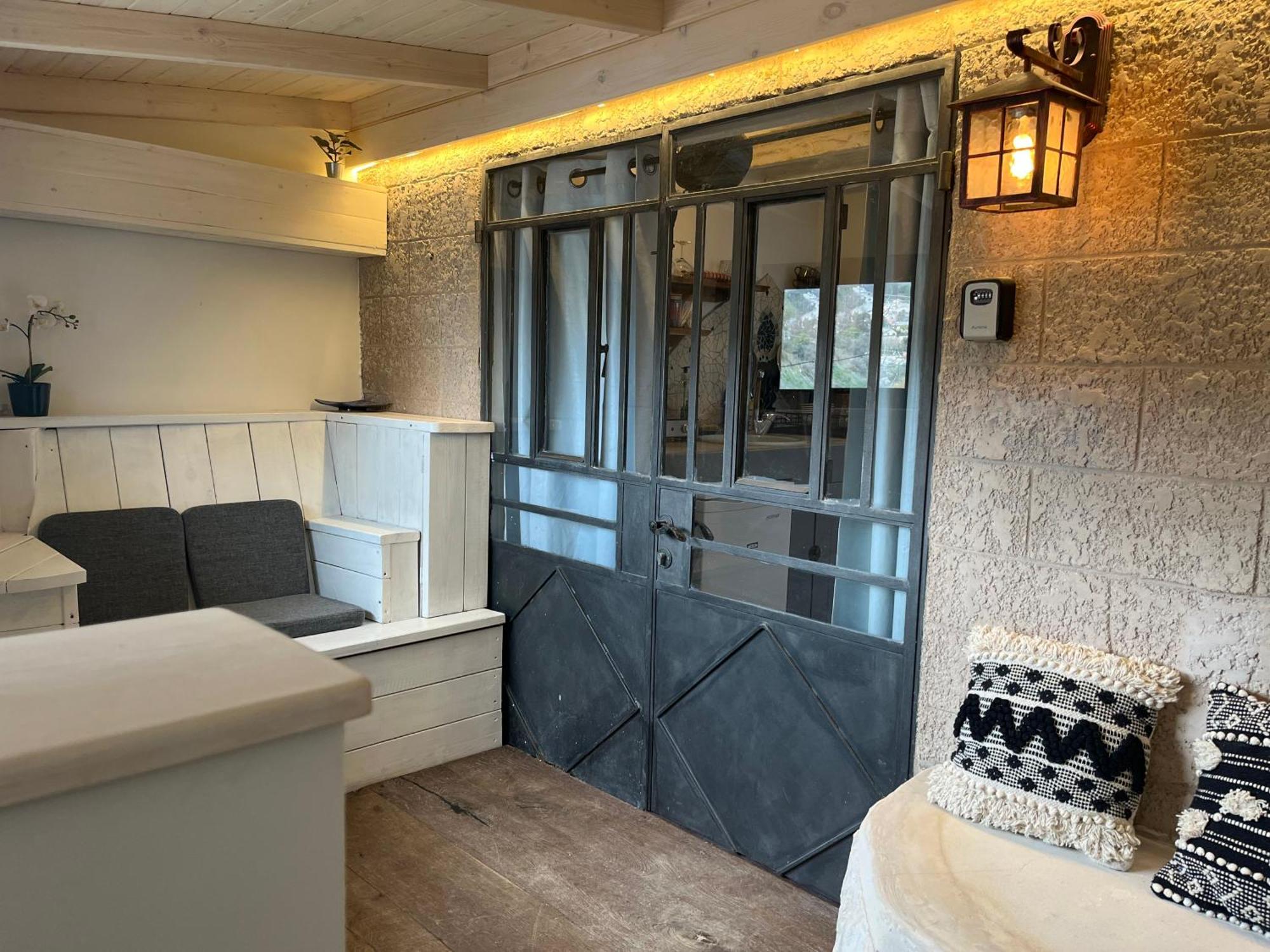 Harmony Inn ツファット エクステリア 写真